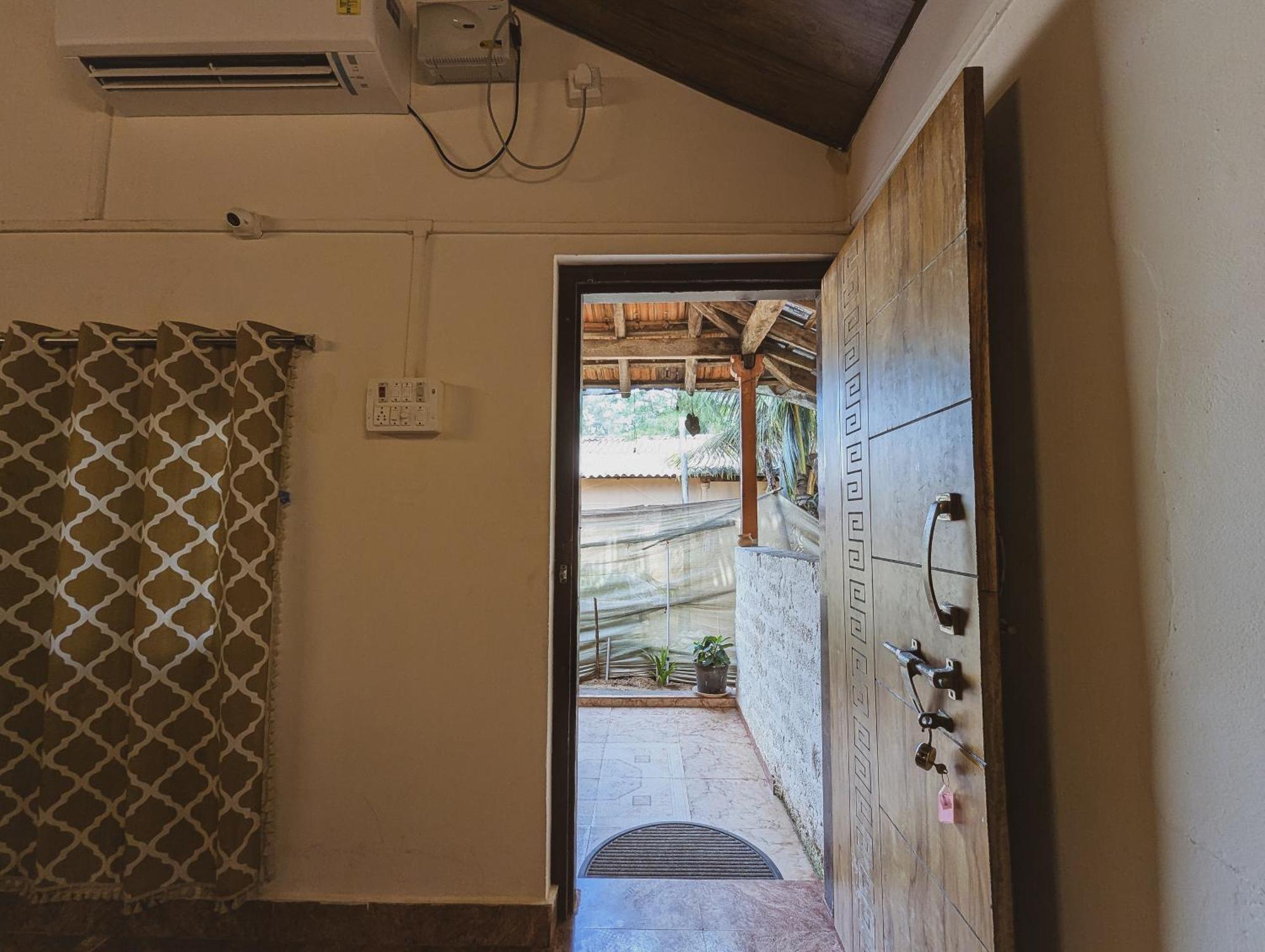 Sunset Cafe Beach Stay Gokarna  Luaran gambar