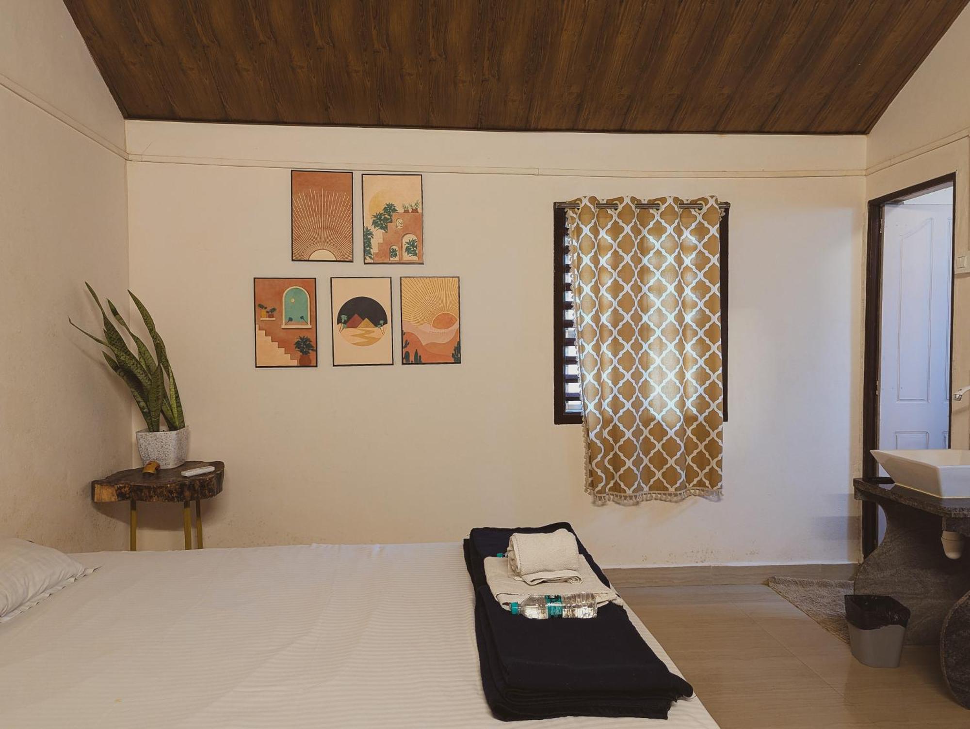 Sunset Cafe Beach Stay Gokarna  Luaran gambar
