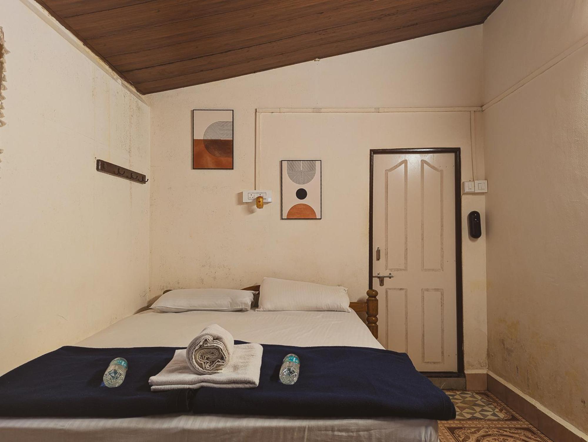 Sunset Cafe Beach Stay Gokarna  Luaran gambar