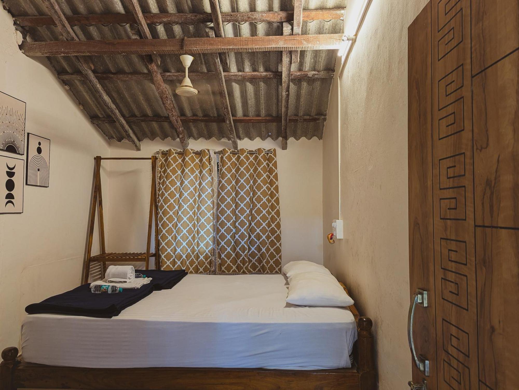 Sunset Cafe Beach Stay Gokarna  Luaran gambar