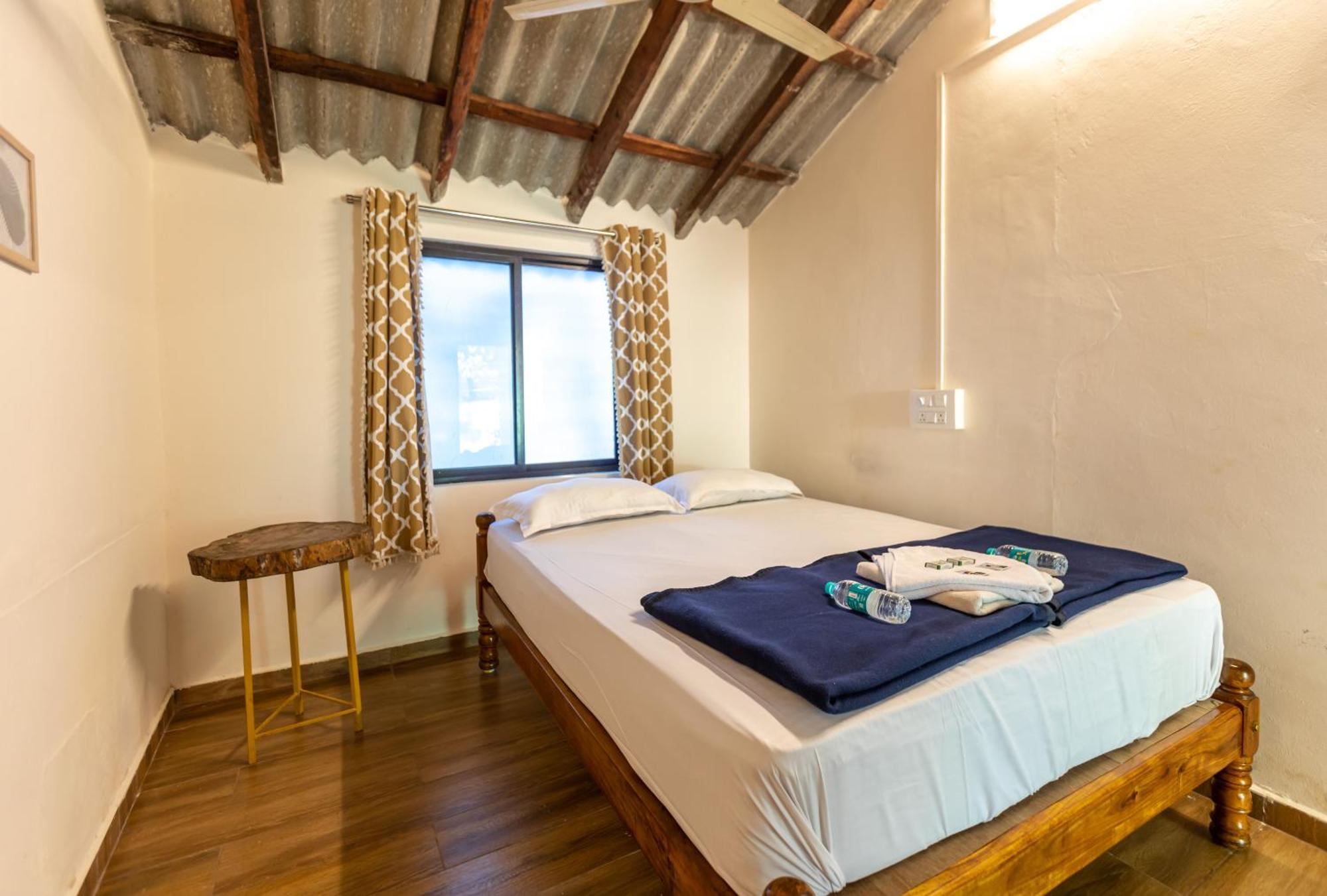 Sunset Cafe Beach Stay Gokarna  Luaran gambar