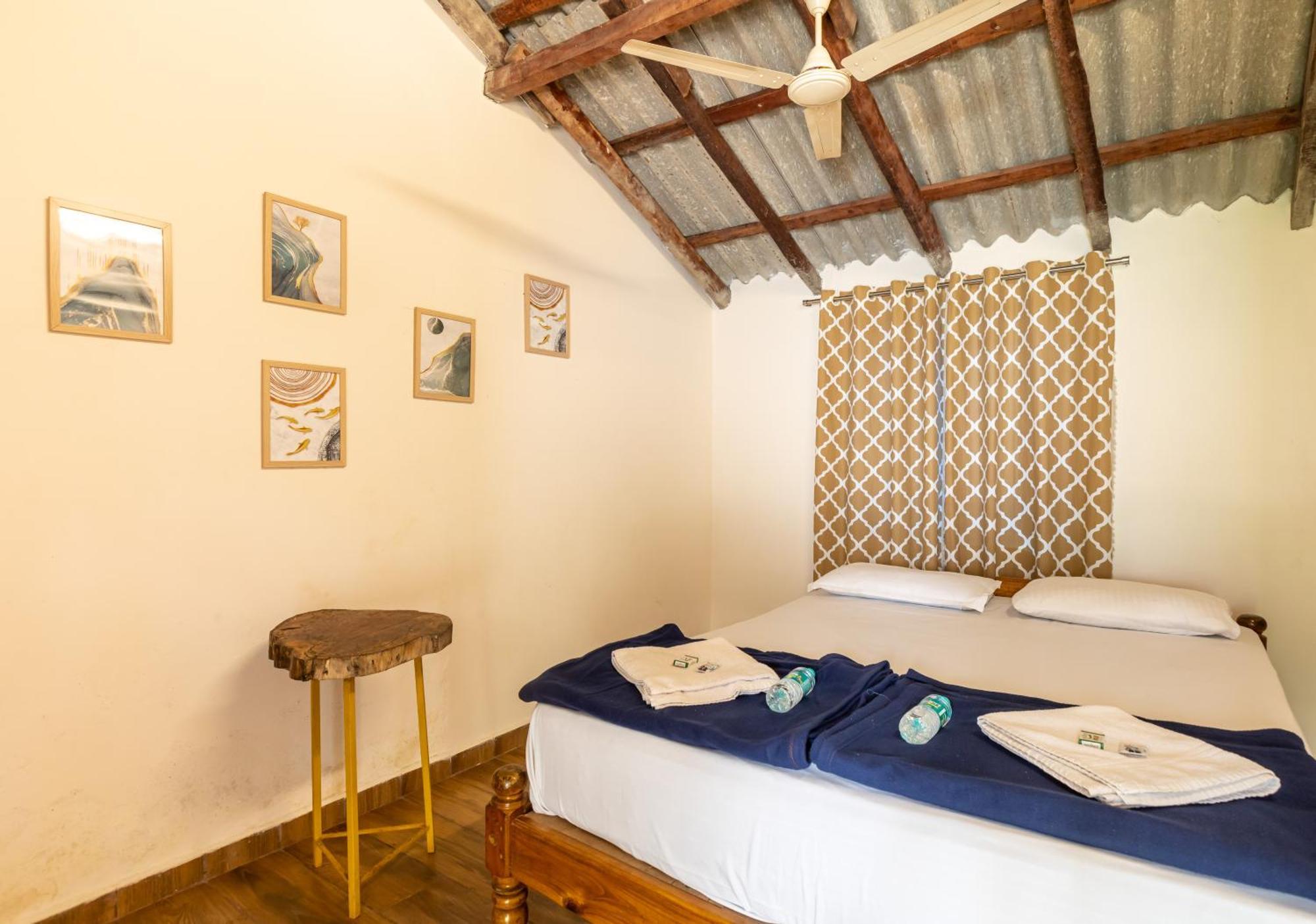 Sunset Cafe Beach Stay Gokarna  Luaran gambar