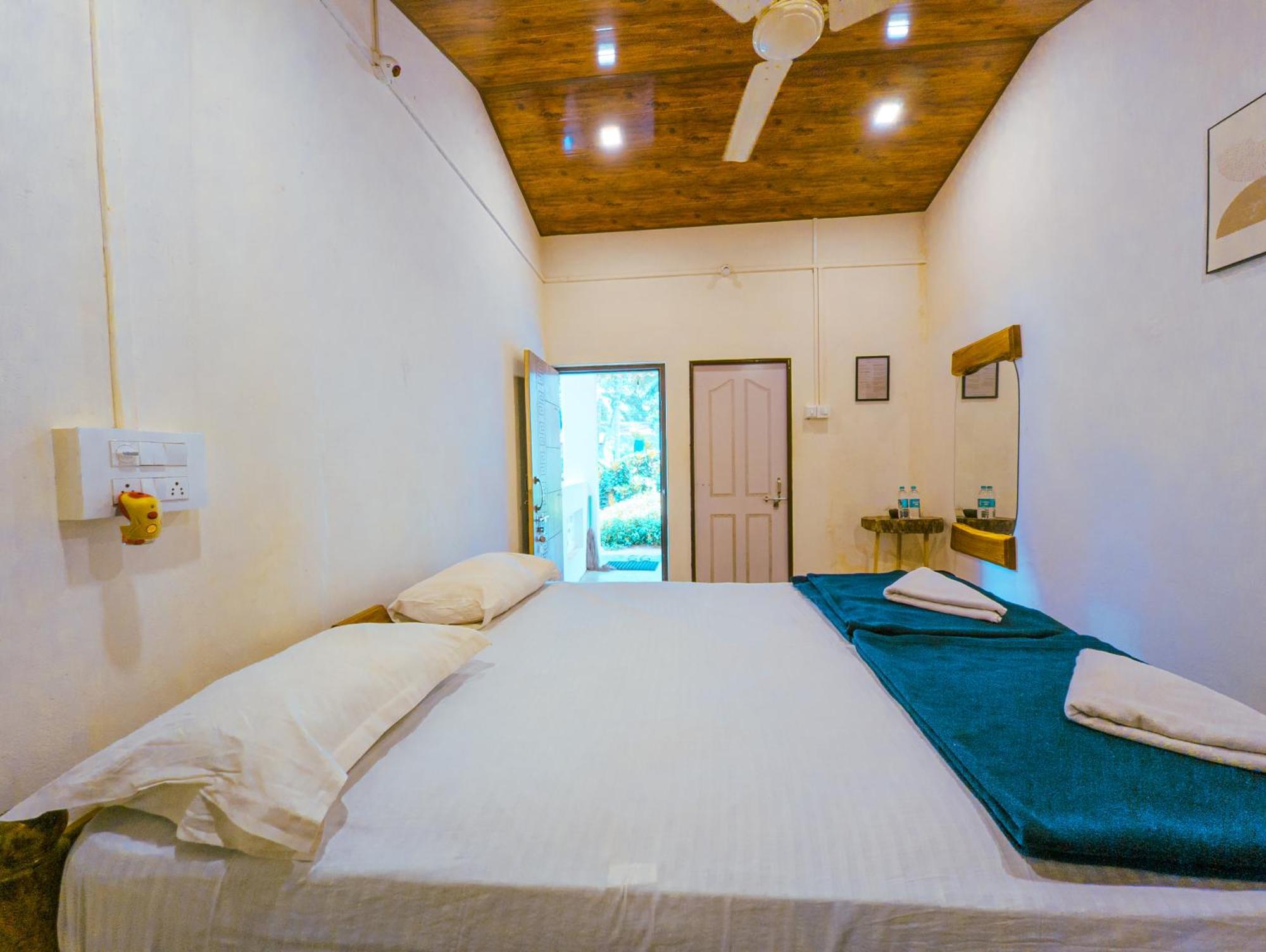 Sunset Cafe Beach Stay Gokarna  Luaran gambar